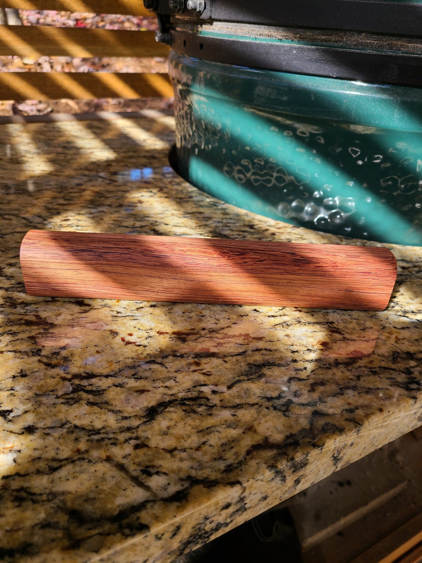 Replacement Handle for Big Green Egg BGE - Exotic Hardwood - Bubinga