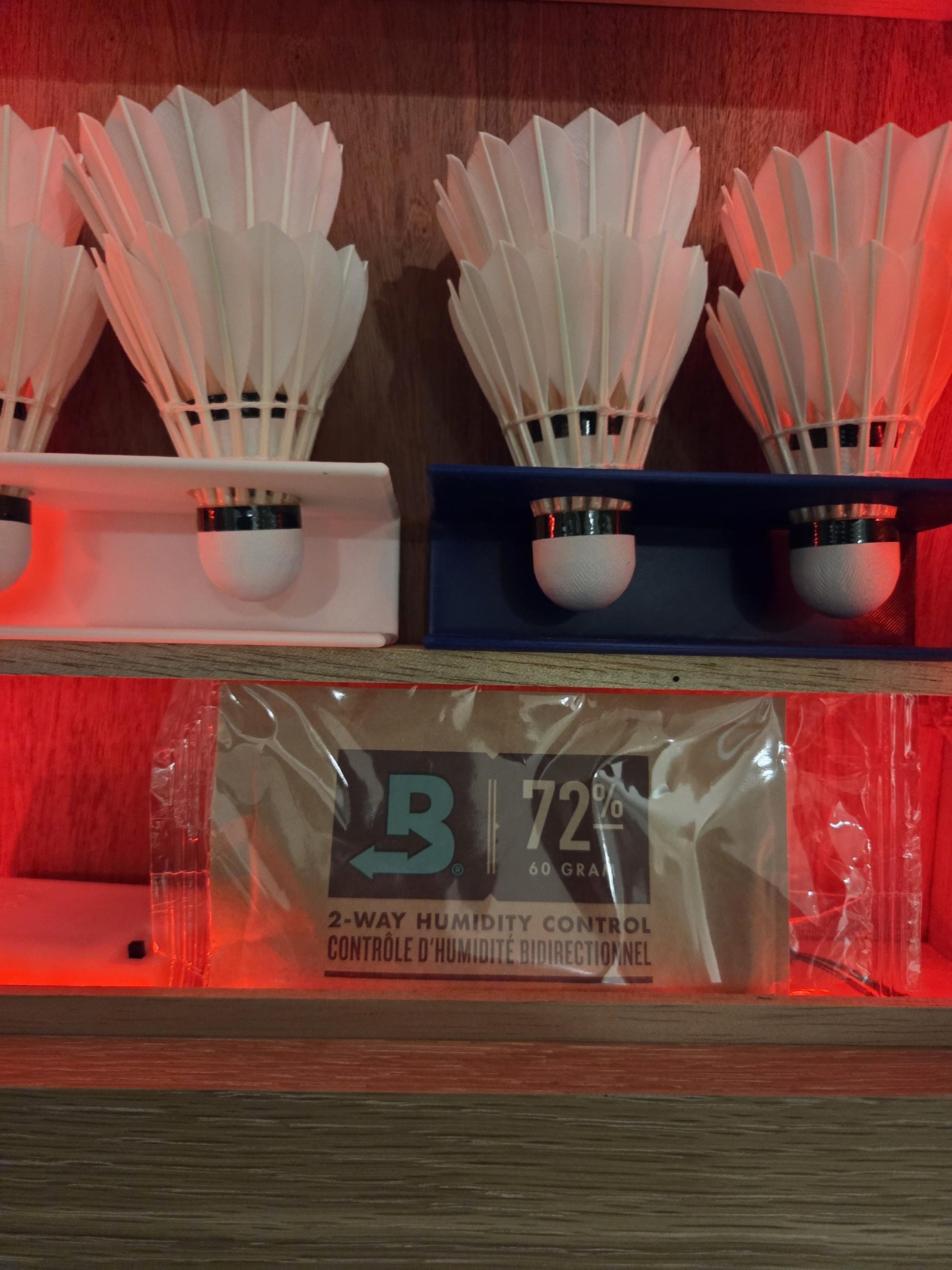 Badminton Shuttlecock Humidor – Spanish Cedar Storage Box with Boveda Humidity Control | Feather Shuttlecock Conditioner |