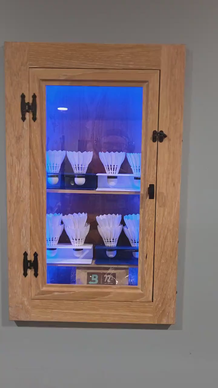 Badminton Shuttlecock Humidor – Spanish Cedar Storage Box with Boveda Humidity Control | Feather Shuttlecock Conditioner |